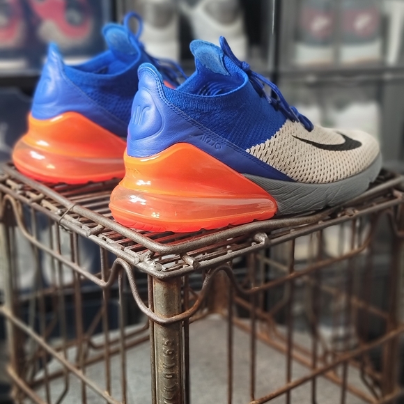 Nike Air Max 270 "Racer Blue/ Total Crimson" Good Preowned Condition. Fastshippr - Picture 7 of 13